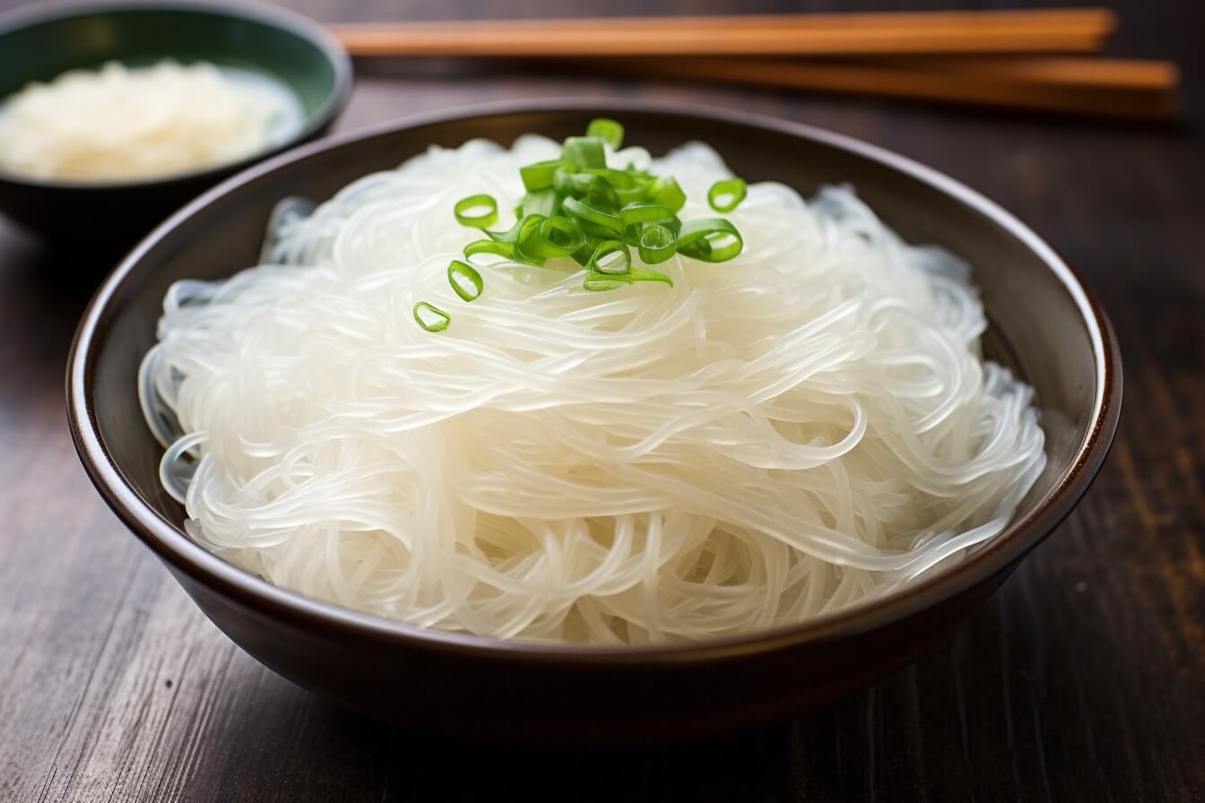 shirataki noodles are glucomannan source